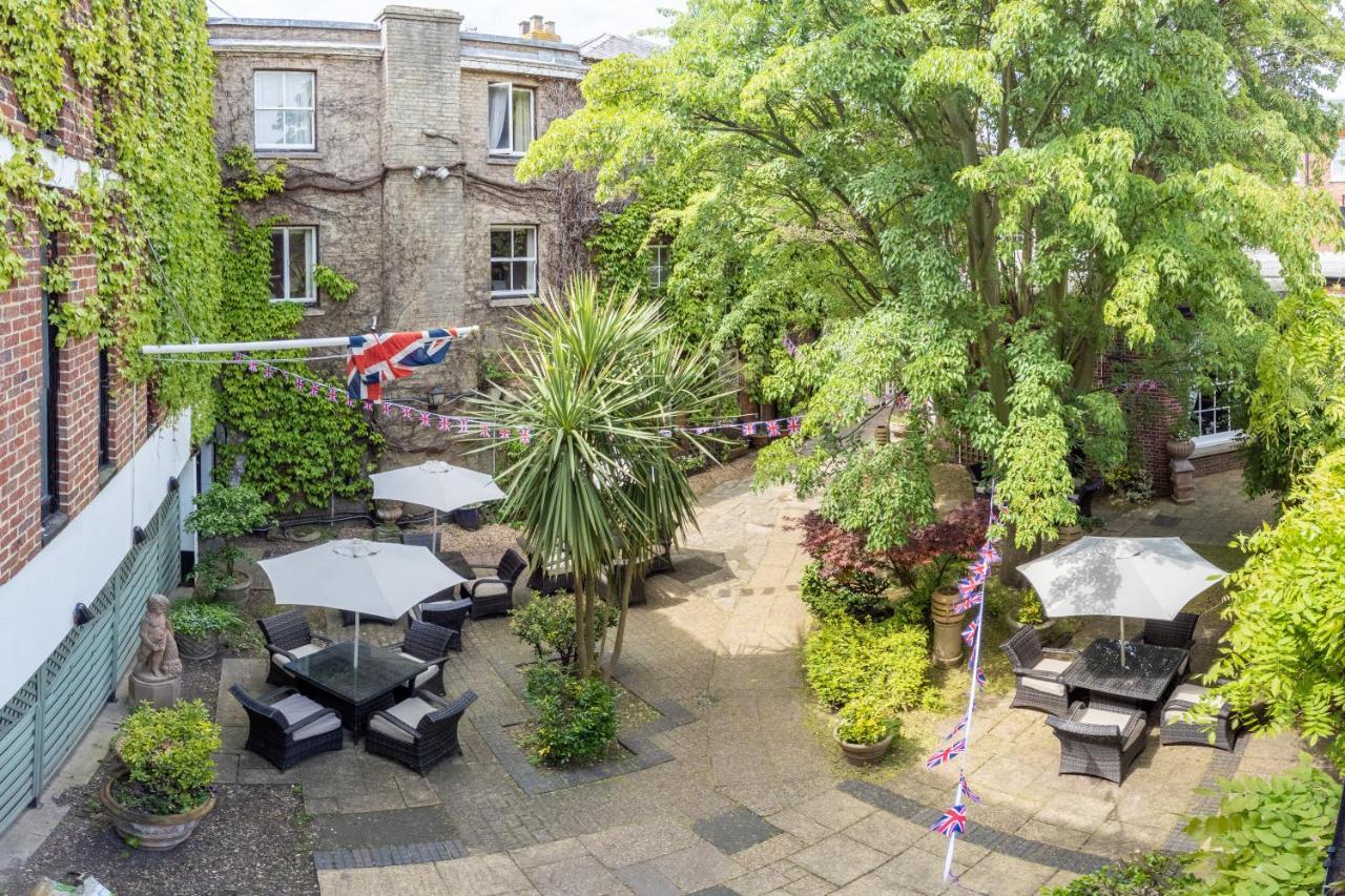 Mercure Salisbury White Hart Hotel & Apartments Exterior foto