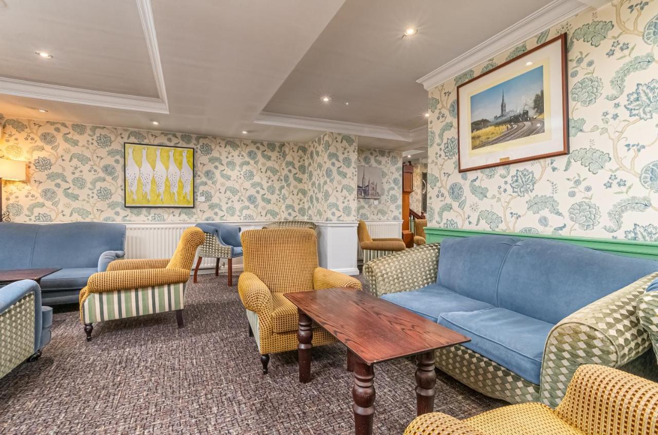 Mercure Salisbury White Hart Hotel & Apartments Exterior foto