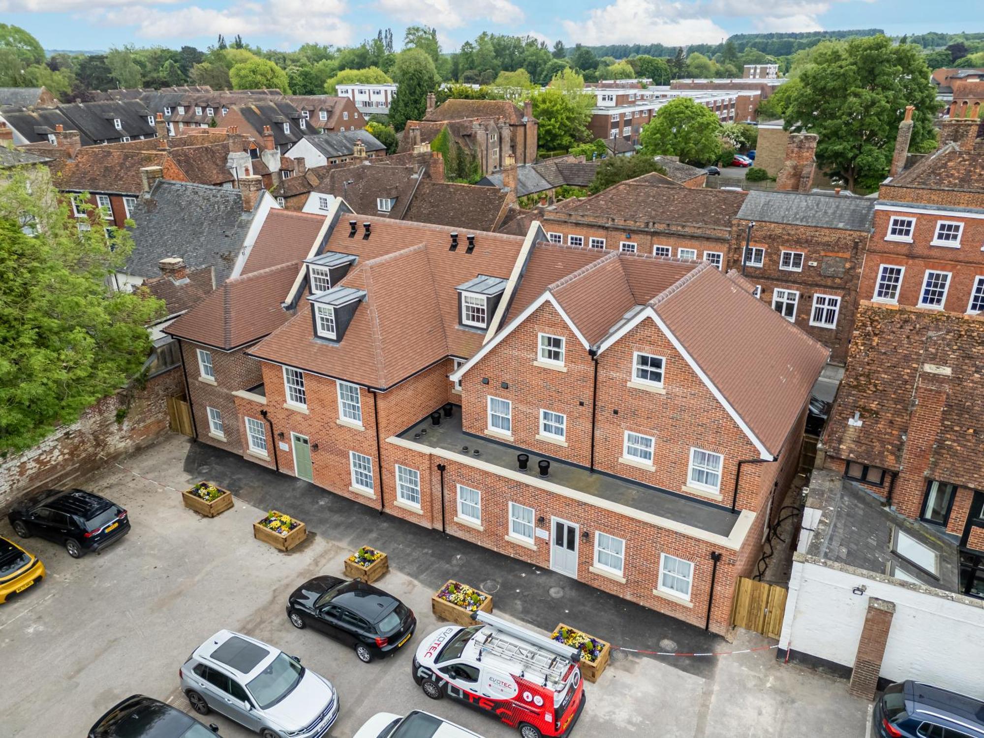 Mercure Salisbury White Hart Hotel & Apartments Exterior foto